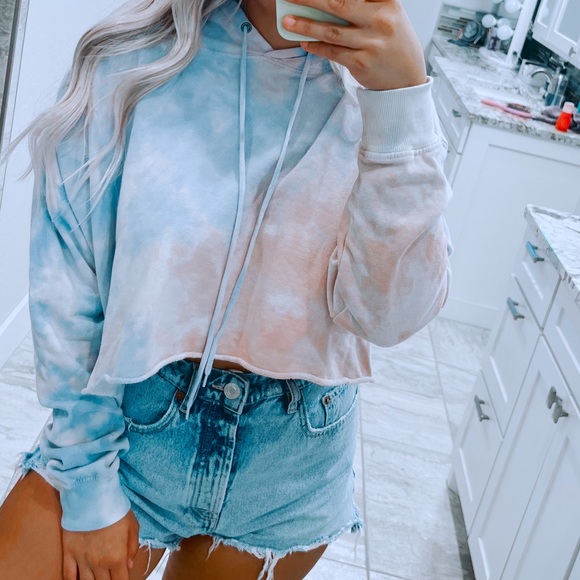 blue & pink tie dye cropped hoodie